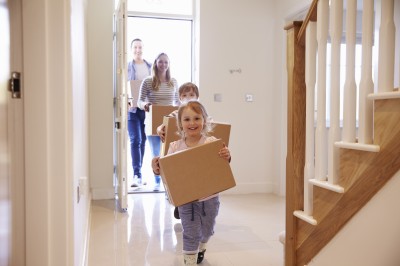 How to relocate home with young children