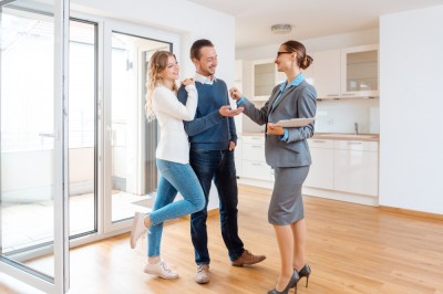 How Letting Agents Help Landlords Thrive in the Rental Market