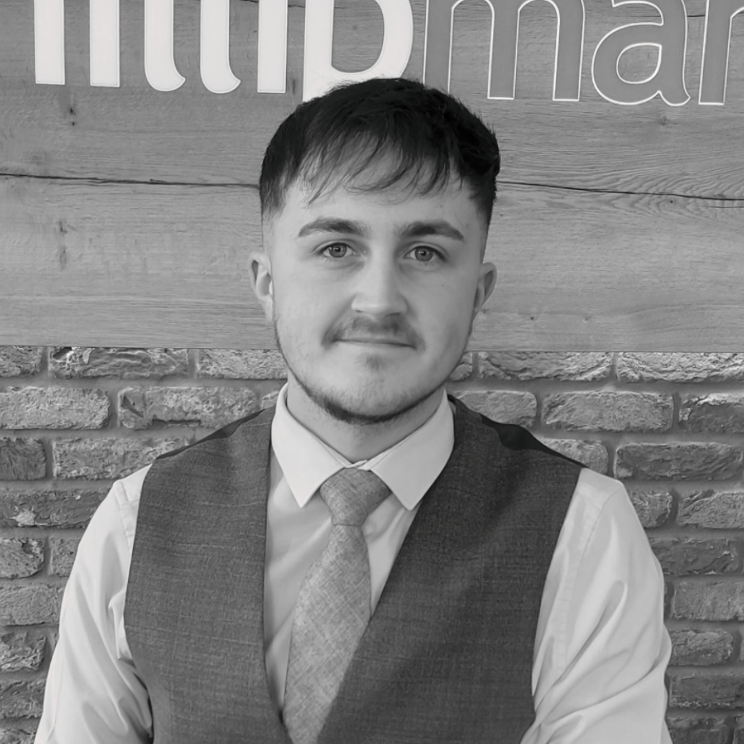 Liam Poulton, Sales Negotiator